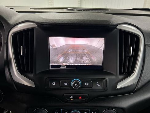 Certified 2023 GMC Terrain SLE w/ Driver Convenience Package image 14