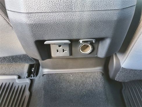 New 2025 Toyota Tacoma TRD Off-Road image 11