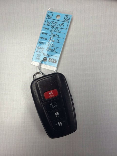 Used 2020 Toyota RAV4 XLE w/ Convenience Package FWD image 13