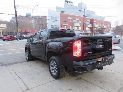 Used 2016 GMC Canyon SLE w/ All Terrain Package image 5