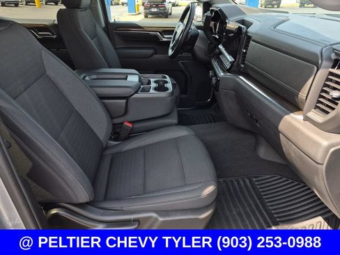 Used 2023 Chevrolet Silverado 1500 LT AWD/4WD image 12