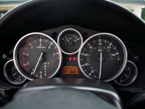 Used 2008 MAZDA MX-5 Miata Touring RWD image 27