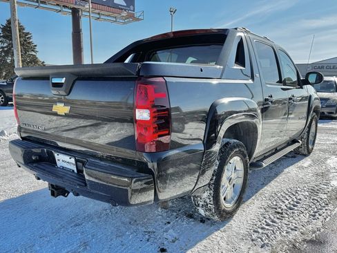 Used 2012 Chevrolet Avalanche LT image 36