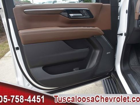 Used 2025 Chevrolet Tahoe High Country image 19