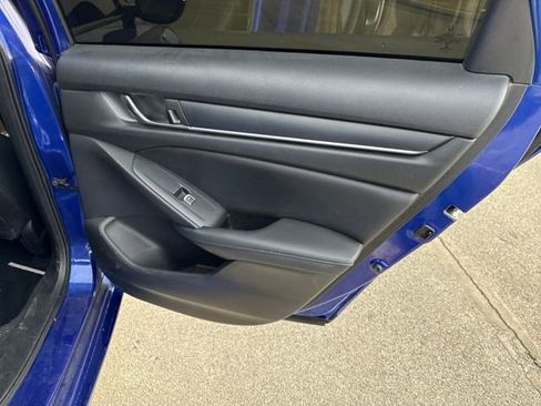 Used 2021 Honda Accord Sport Special Edition image 16