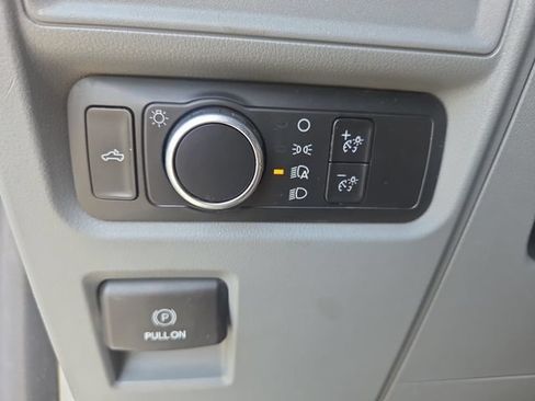 Used 2022 Ford F150 XL w/ Equipment Group 101A High AWD/4WD image 18