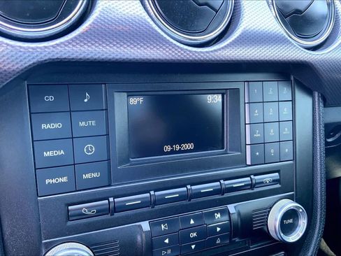Used 2015 Ford Mustang GT RWD image 20