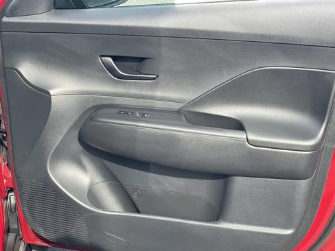 Certified 2024 Hyundai Kona SEL image 25