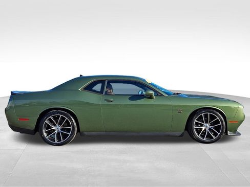 Used 2018 Dodge Challenger R/T Scat Pack image 8