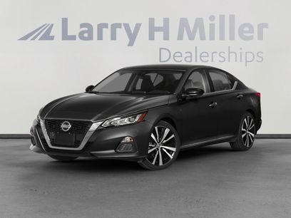 Used 2022 Nissan Altima 2.5 SR