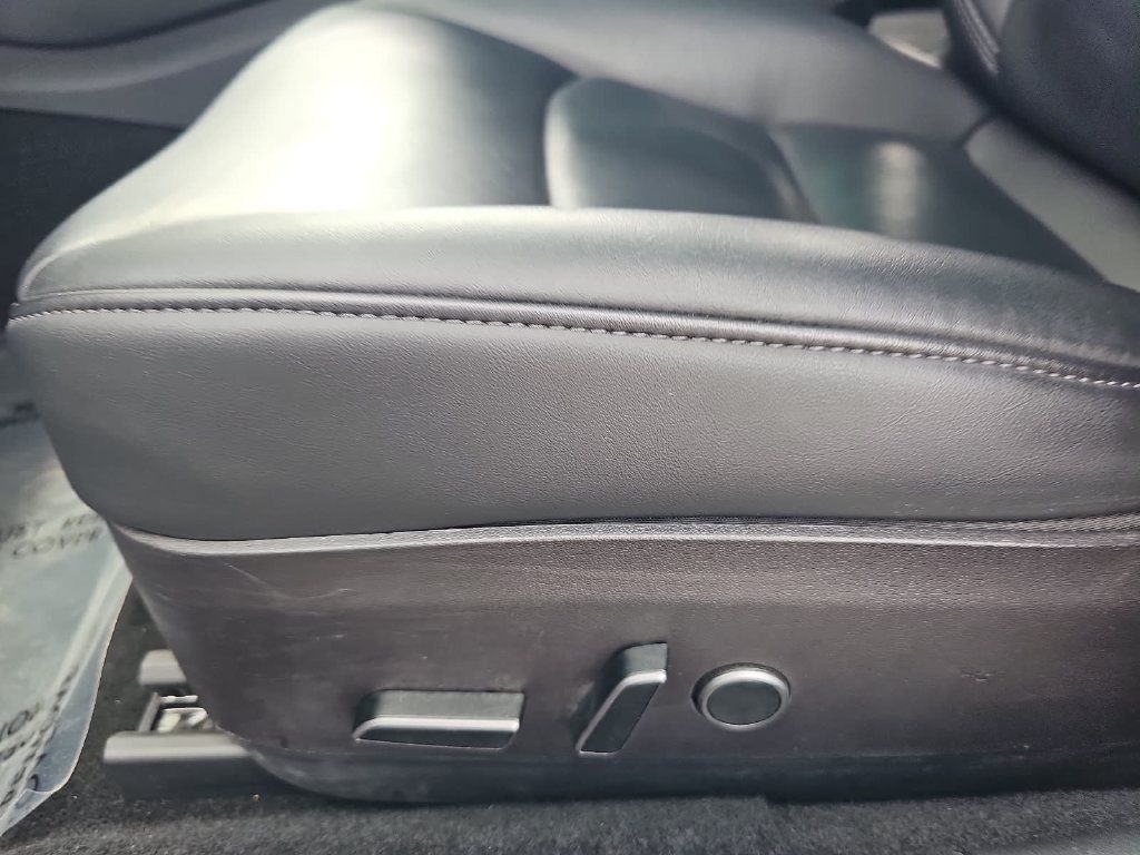 Used 2023 Tesla Model 3 Standard Range RWD image 31