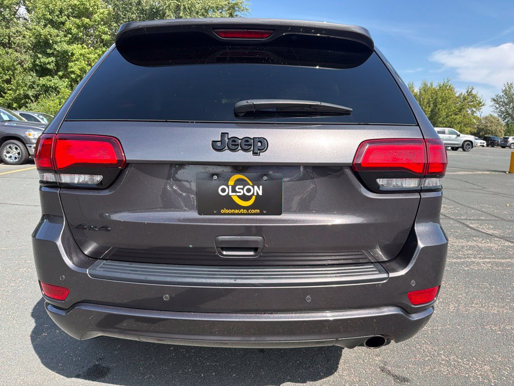 Used 2020 Jeep Grand Cherokee Altitude AWD/4WD image 6