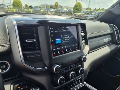 Used 2020 RAM 1500 Laramie w/ Sport Appearance Package AWD/4WD image 18