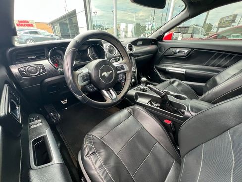 Used 2017 Ford Mustang GT Premium w/ GT Performance Package image 15