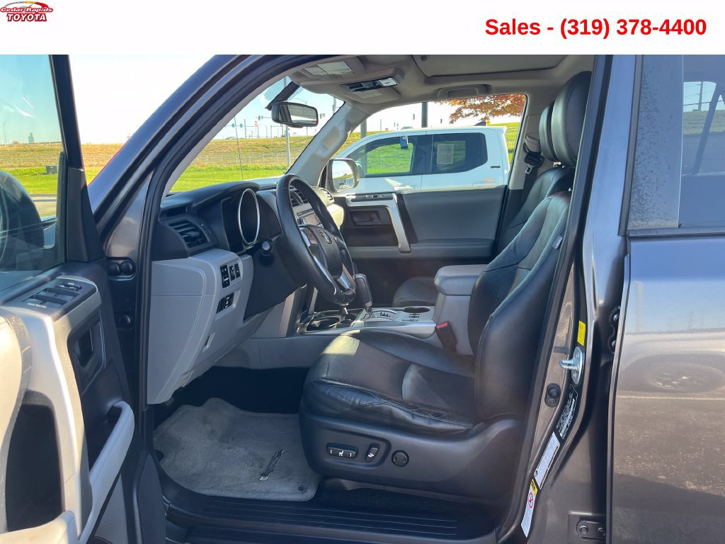 Used 2011 Toyota 4Runner SR5 AWD/4WD image 13