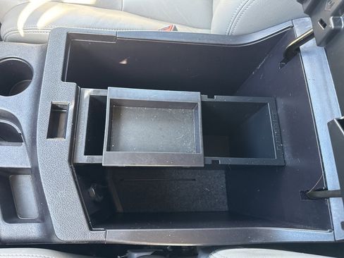 Used 2017 Toyota Sequoia SR5 image 30