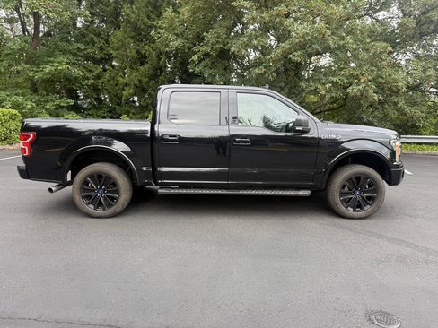 Used 2018 Ford F150 XLT w/ Equipment Group 302A Luxury AWD/4WD image 4