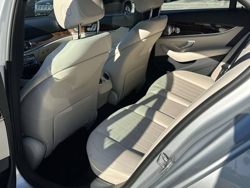 Used 2017 Mercedes-Benz E 300 4MATIC image 14