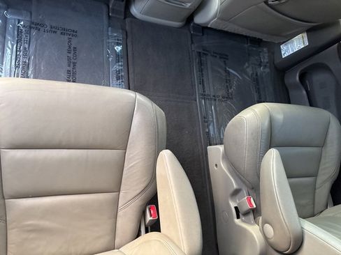 Used 2015 Toyota Sienna AWD image 26