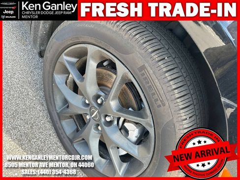Used 2024 Chrysler Pacifica Limited w/ S Appearance Package AWD/4WD image 10