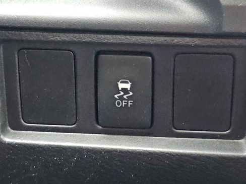 Used 2015 Toyota Tundra SR5 w/ TRD Off Road Package AWD/4WD image 12