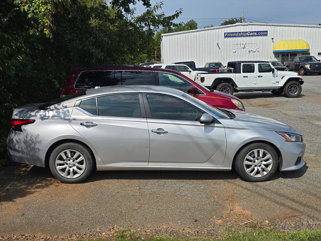Used 2020 Nissan Altima 2.5 S FWD image 10