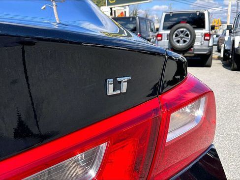 Used 2024 Chevrolet Malibu LT image 23