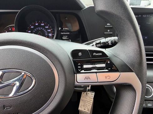 Certified 2023 Hyundai Elantra SE FWD image 26