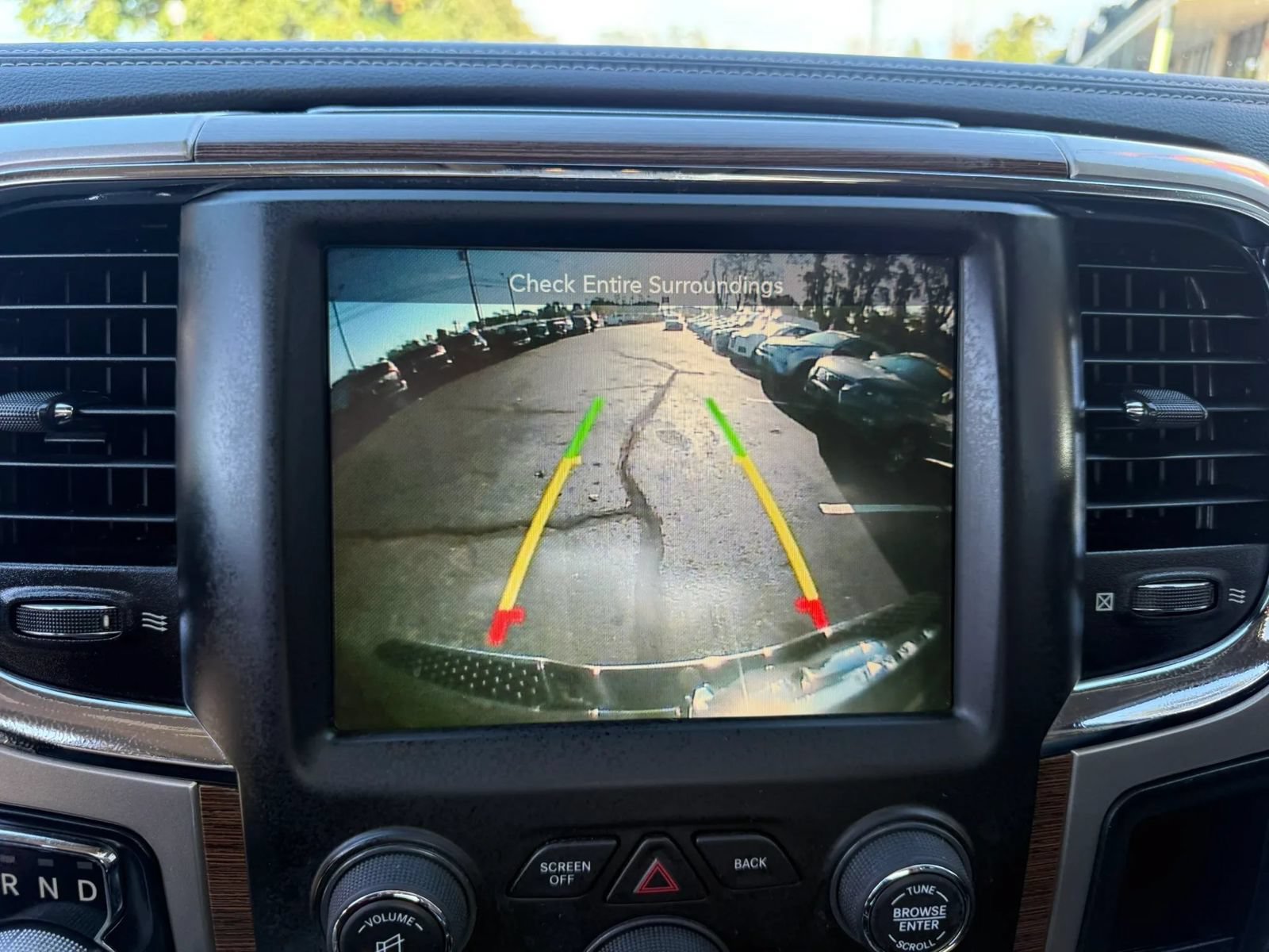 Used 2016 RAM 1500 Laramie w/ Convenience Group AWD/4WD image 24