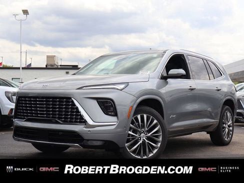 New 2026 Buick Enclave Avenir w/ Super Cruise Package AWD/4WD image 1