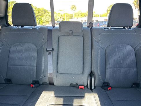 Used 2021 RAM 1500 Big Horn image 15