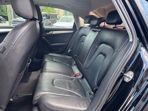 Used 2010 Audi A4 2.0T Premium image 13