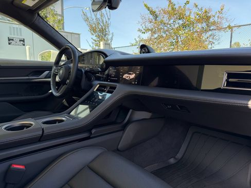 New 2025 Porsche Taycan Turbo AWD/4WD image 25
