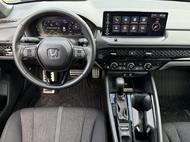 Used 2025 Honda Accord Sport image 11