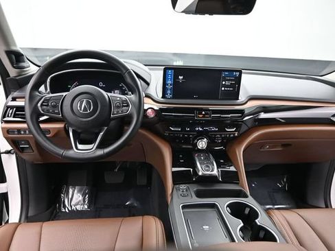 Used 2025 Acura MDX FWD w/ Technology Package image 18