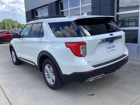 Used 2023 Ford Explorer XLT w/ Equipment Group 202A AWD/4WD image 10