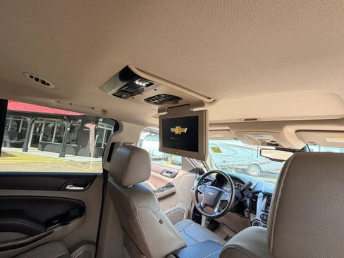 Used 2018 Chevrolet Tahoe LT AWD/4WD image 31