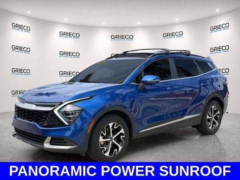 Used 2025 Kia Sportage EX w/ Premium Package FWD image 3