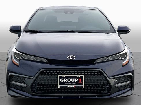 Used 2021 Toyota Corolla SE w/ SE Premium Package FWD image 4