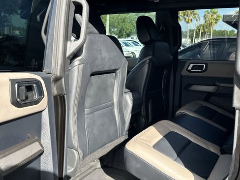 Used 2021 Ford Bronco Wildtrak AWD/4WD image 18