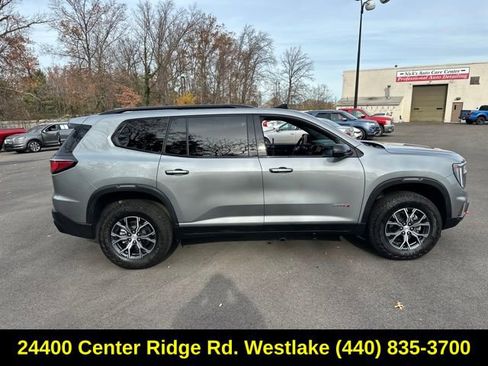 Used 2024 GMC Acadia AT4 w/ Luxury Package AWD/4WD image 8