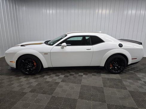 Used 2022 Dodge Challenger R/T Scat Pack image 5