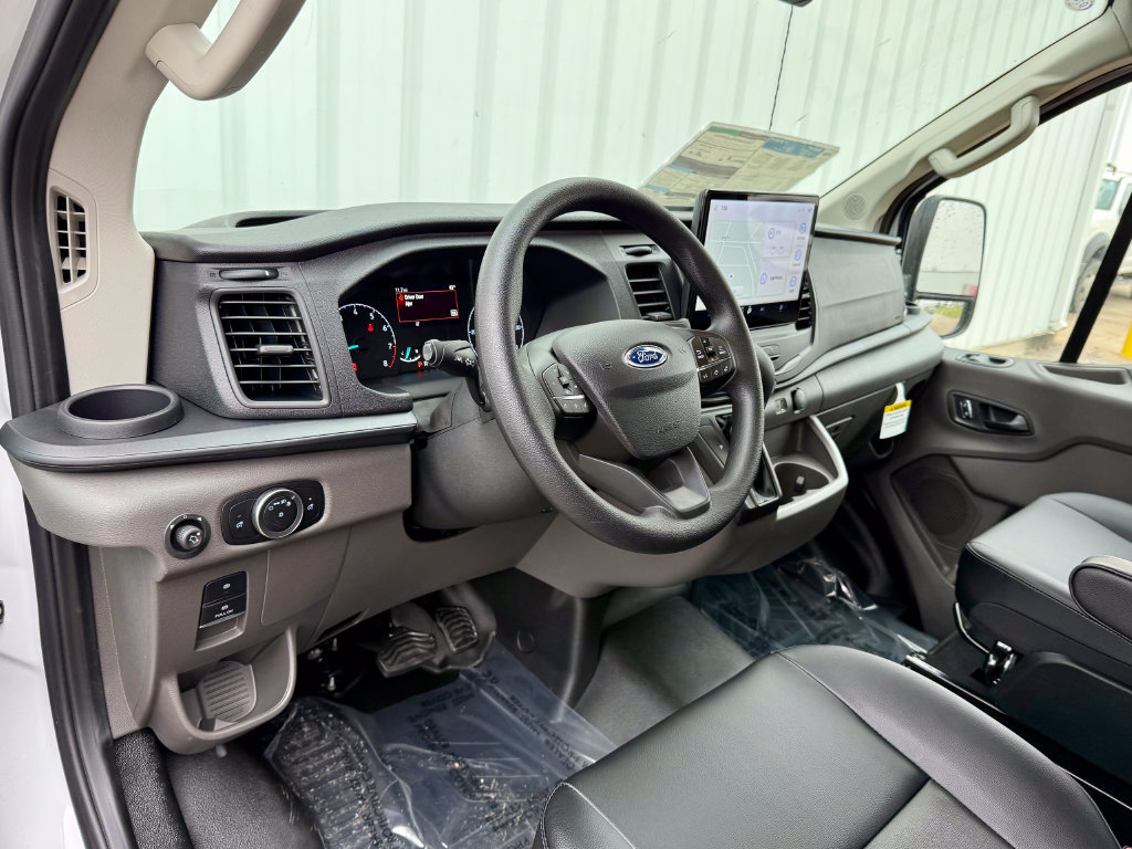 Used 2025 Ford Transit 150 Low Roof w/ Load Area Protection Package RWD image 9