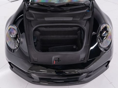 Used 2025 Porsche 911 Carrera RWD image 51