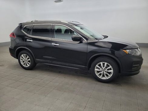 Used 2018 Nissan Rogue SV AWD/4WD image 11