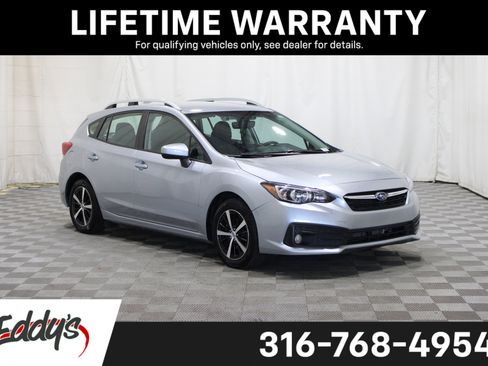 Used 2022 Subaru Impreza Premium image 1