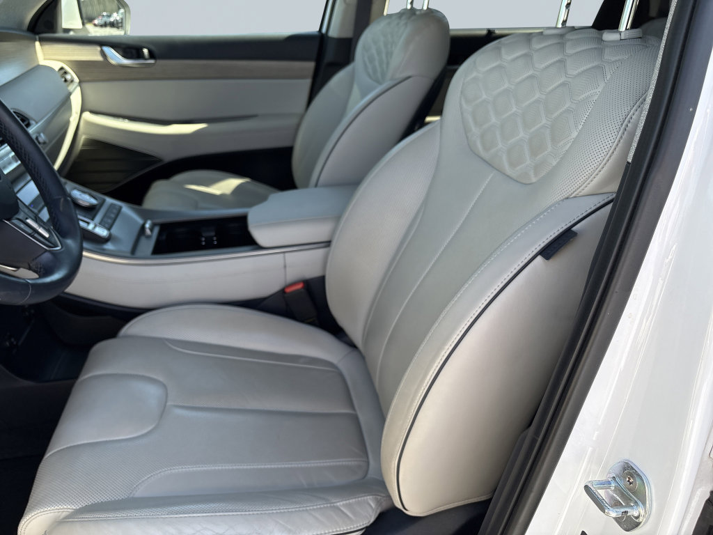 Used 2022 Hyundai Palisade Limited FWD image 11