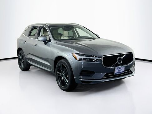 Used 2020 Volvo XC60 T5 Momentum w/ Protection Package AWD/4WD image 3