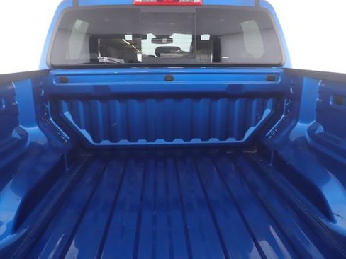 Used 2024 GMC Canyon AT4 w/ Technology Package AWD/4WD image 27