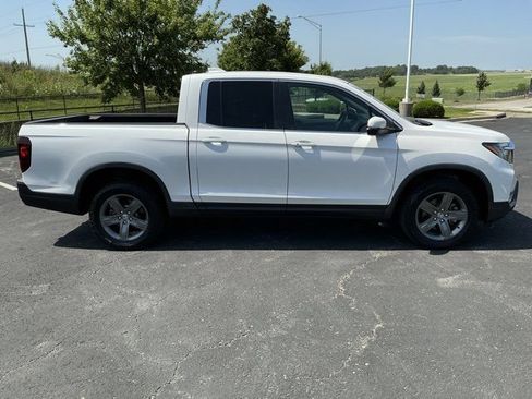 Used 2023 Honda Ridgeline RTL image 2
